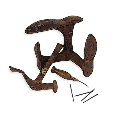 https://cinket.com/img/user/z_Images/public/tools/Cobbler's Tools.png
